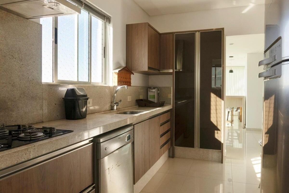 Linda Vista, Um Apartamento Por Andar, 3 Suites, 2 Garagens Balneário Camboriú Eksteriør billede