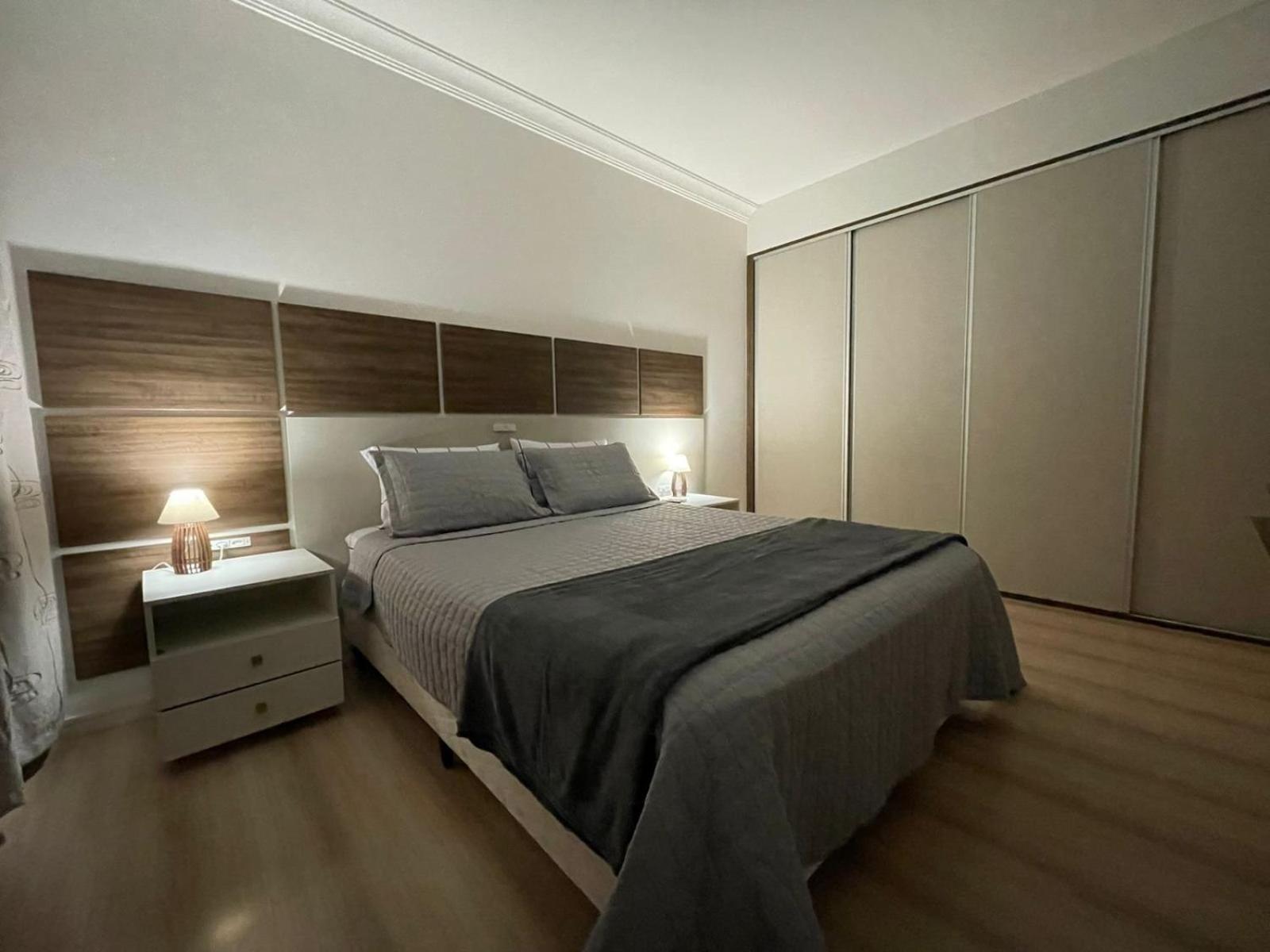 Linda Vista, Um Apartamento Por Andar, 3 Suites, 2 Garagens Balneário Camboriú Eksteriør billede
