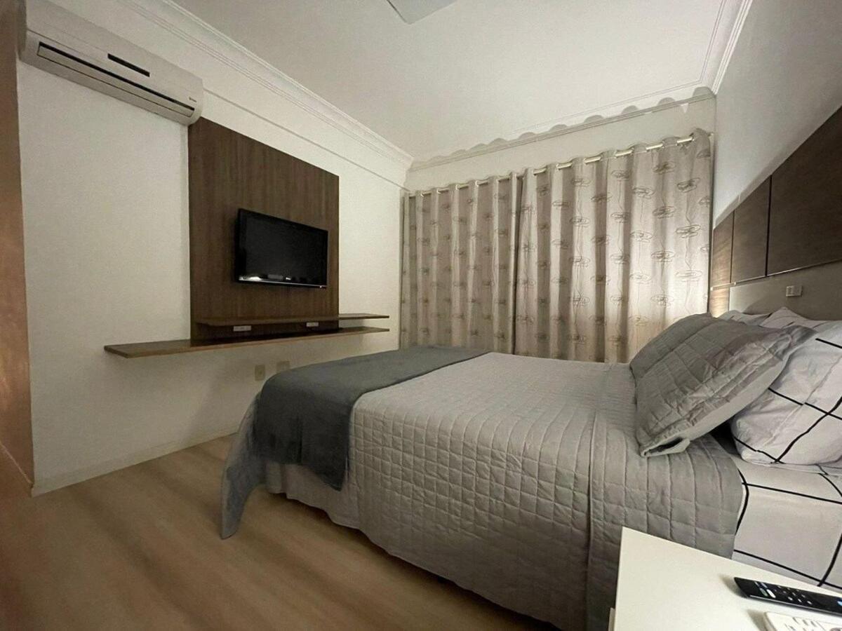 Linda Vista, Um Apartamento Por Andar, 3 Suites, 2 Garagens Balneário Camboriú Eksteriør billede