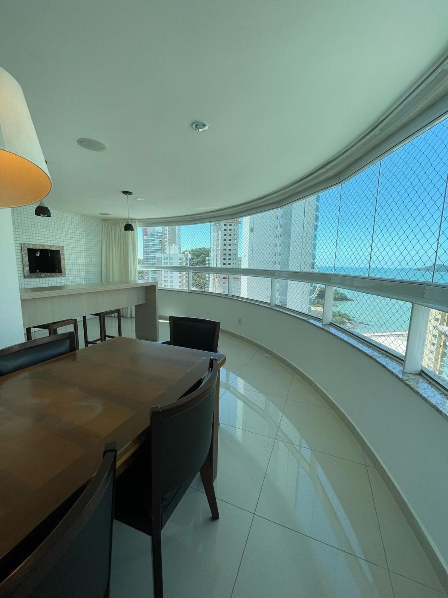 Linda Vista, Um Apartamento Por Andar, 3 Suites, 2 Garagens Balneário Camboriú Eksteriør billede